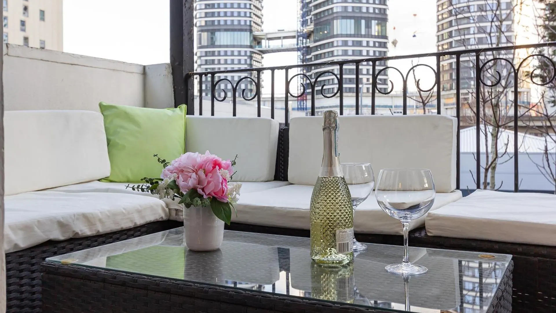 New Luxury 2 Bed 2 Bath Flat E14 Διαμέρισμα Λονδίνο Ηνωμένο Βασίλειο